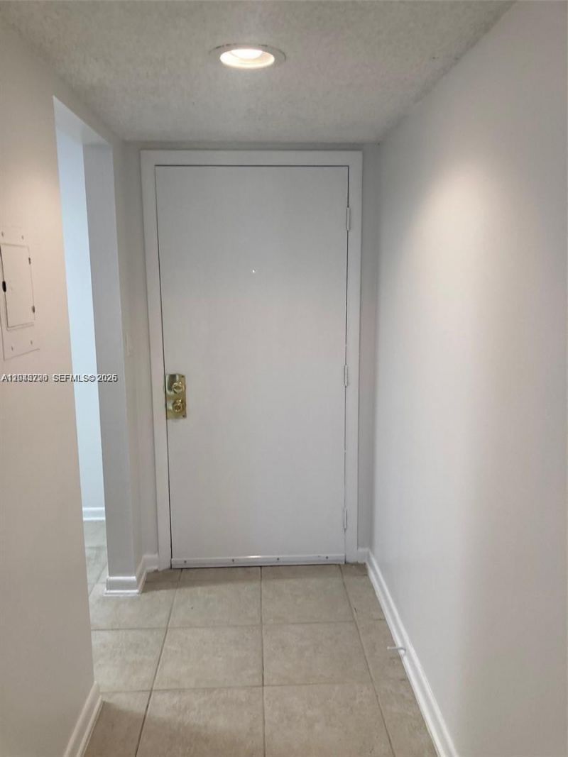 8420 SW 133rd Ave Rd , Unit 422, Miami, FL 33183 Photo