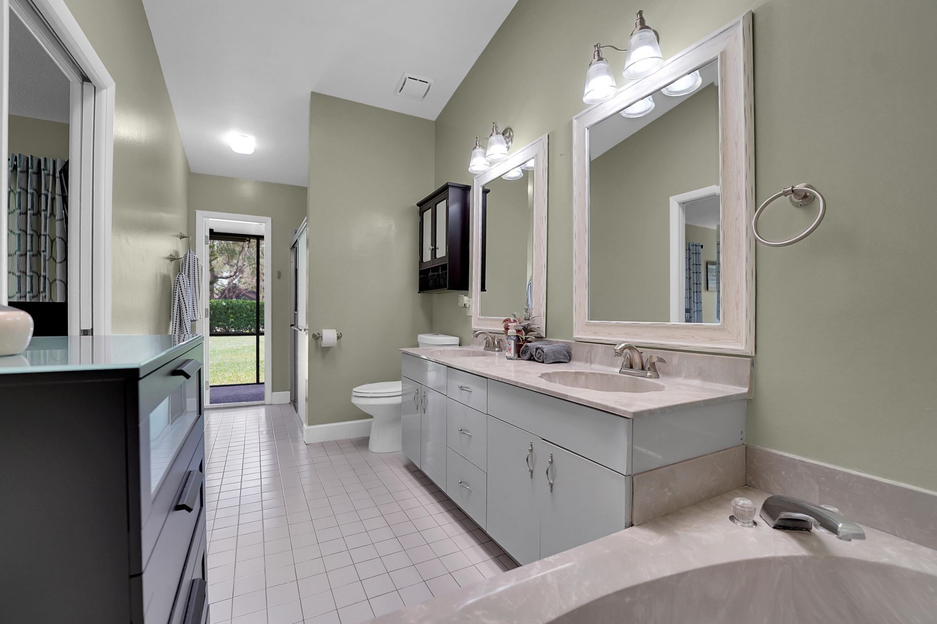8670 NW 56th Street, Coral Springs, FL 33067 Photo