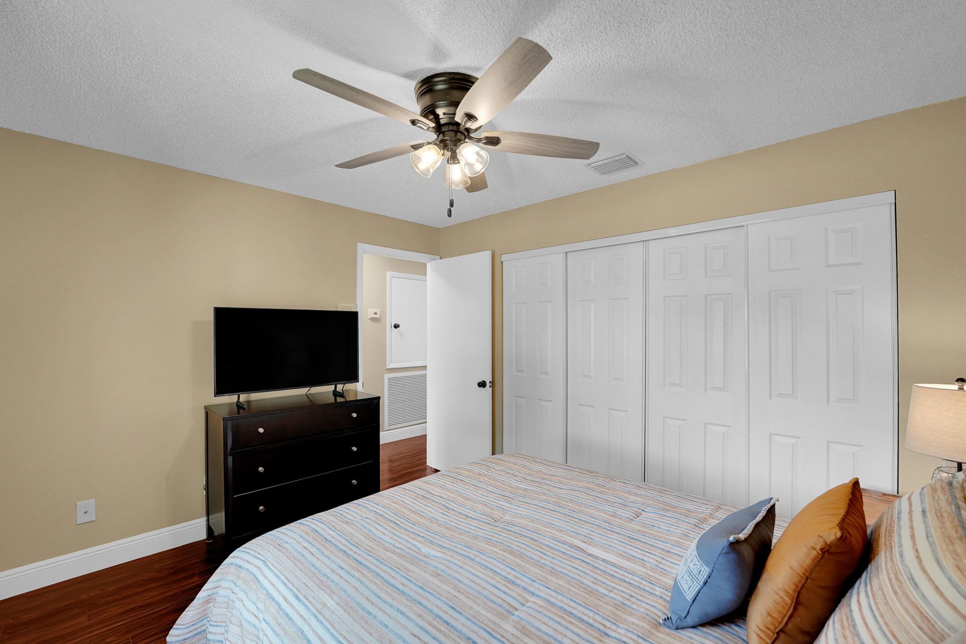 8670 NW 56th Street, Coral Springs, FL 33067 Photo