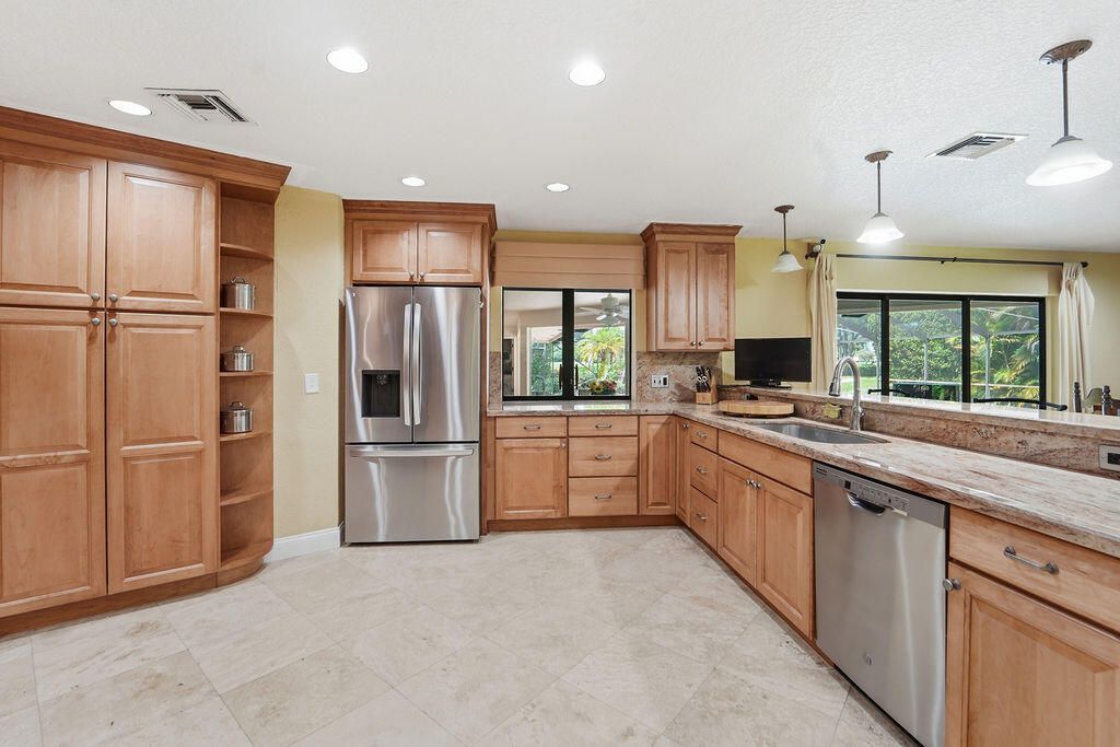6499 Brandon Street, Palm Beach Gardens, FL 33418 Photo