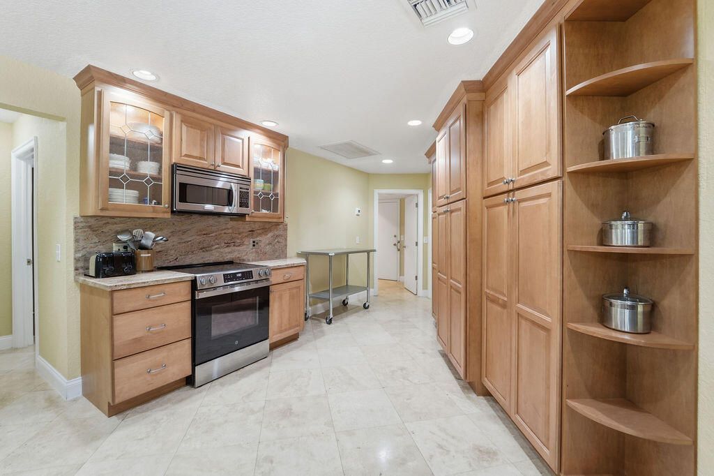6499 Brandon Street, Palm Beach Gardens, FL 33418 Photo