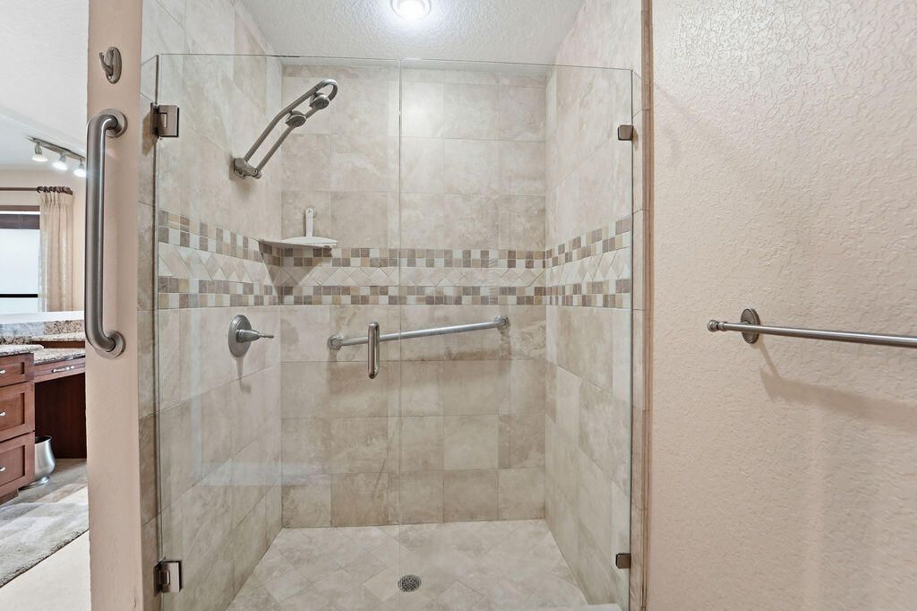 6499 Brandon Street, Palm Beach Gardens, FL 33418 Photo