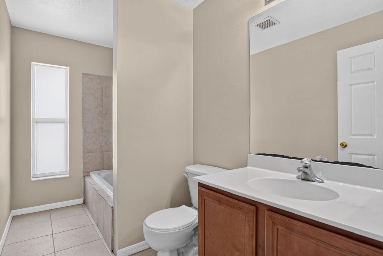 522 SW Mccomb Avenue, Port Saint Lucie, FL 34953 Photo