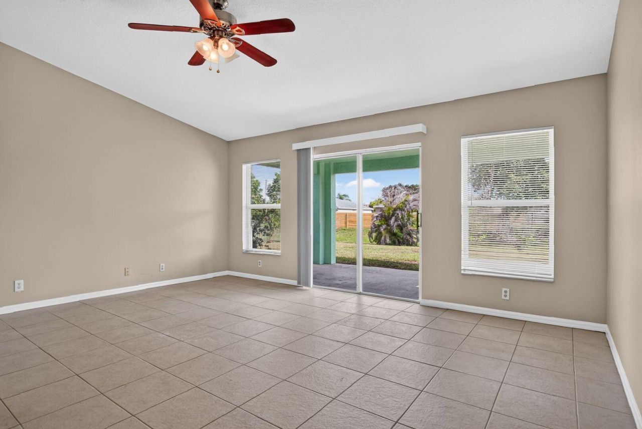 522 SW Mccomb Avenue, Port Saint Lucie, FL 34953 Photo