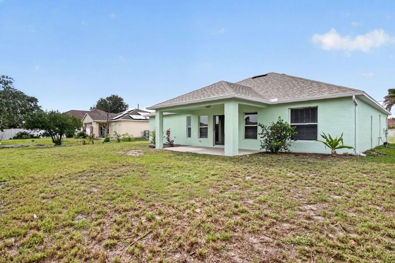 522 SW Mccomb Avenue, Port Saint Lucie, FL 34953 Photo