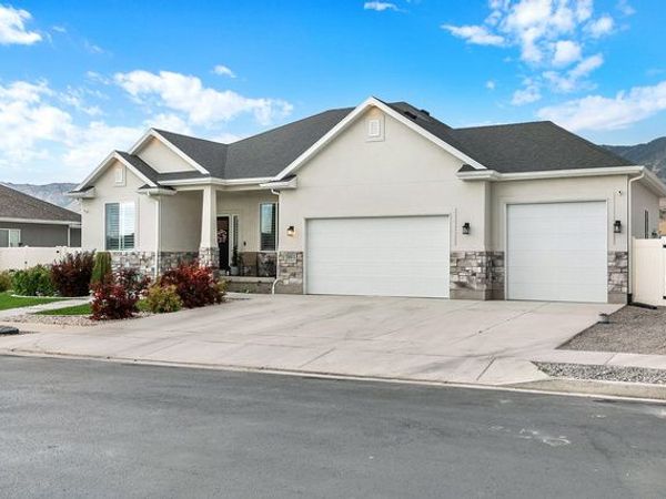 5050 N CAMBRIDGE WAY , Stansbury Park, UT 84074