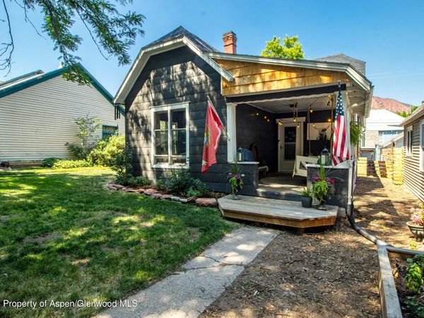 907 Blake Avenue, Glenwood Springs, CO 81601