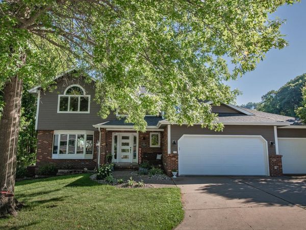 60 Oakwood Court, Winona, MN 55987