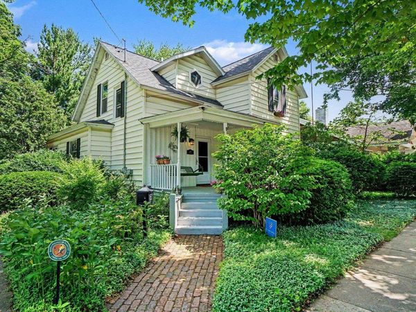 402 Franklin Street N, Mt Pleasant, MI 48858