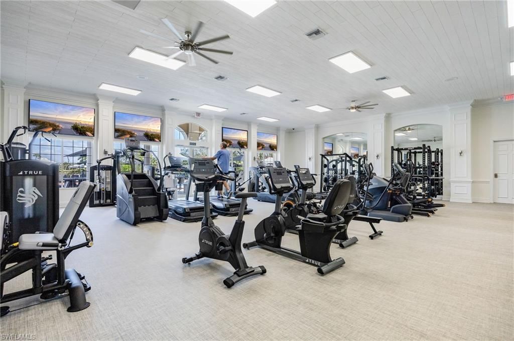 5693 Heron Ln, Unit 508, Naples, FL 34110 Photo
