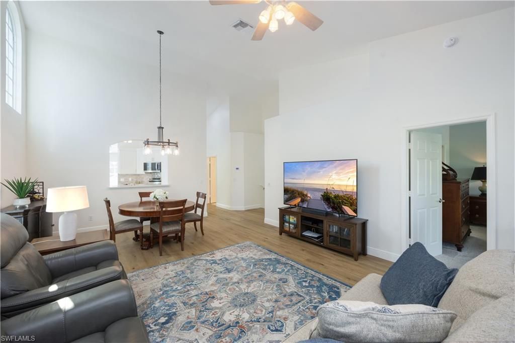 5693 Heron Ln, Unit 508, Naples, FL 34110 Photo
