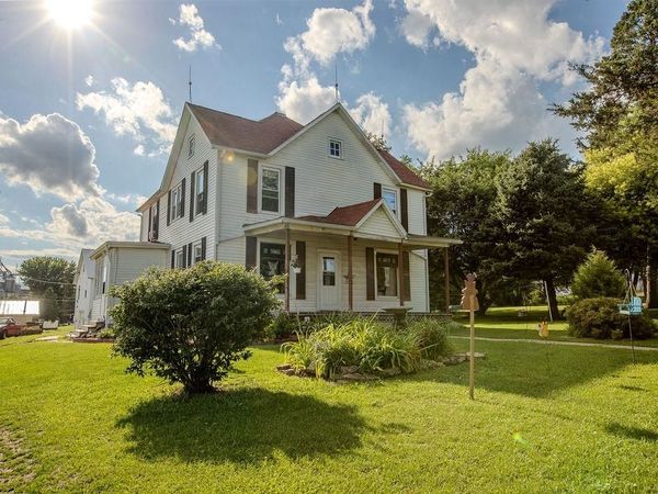 102 S Rock City Road, GERMAN VALLEY, IL 61039