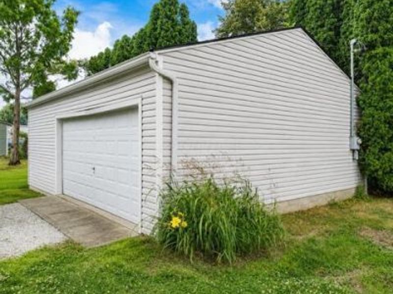 23 E Oak Street , Canal Winchester, OH 43110 Photo 46