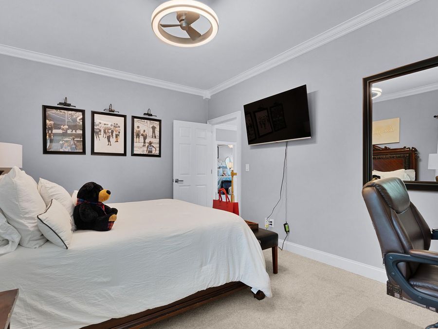 Property Image 37