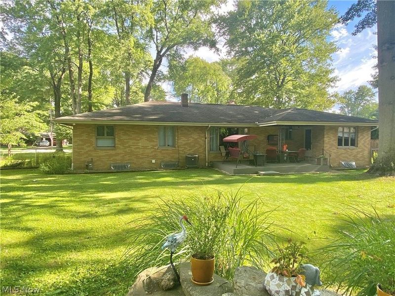 46 Gillian Lane, Boardman, OH 44511 Photo 2