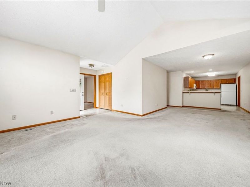 7576 Monterey Bay Drive, Unit 5, Mentor on the Lake, OH 44060 Photo 11