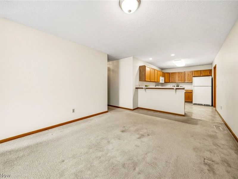 7576 Monterey Bay Drive, Unit 5, Mentor on the Lake, OH 44060 Photo 12