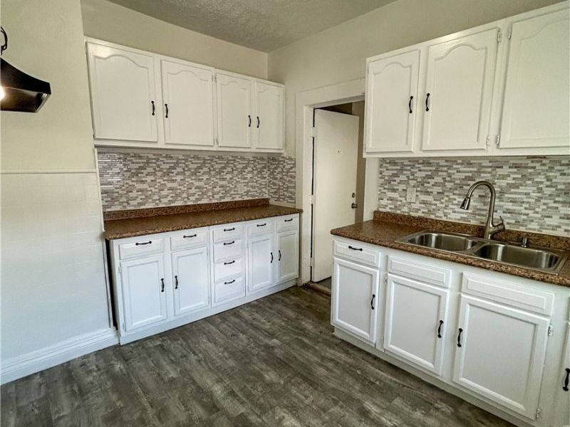 3415 E 113th Street, Cleveland, OH 44104 Photo 21