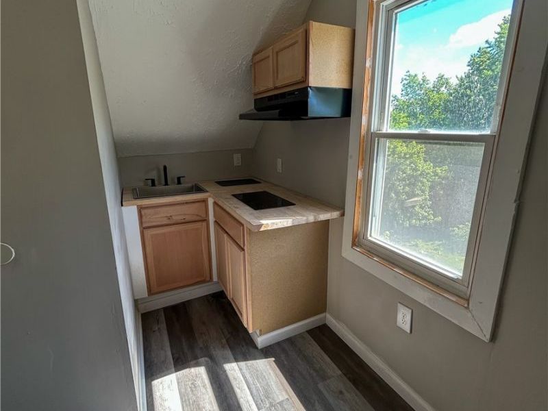 3415 E 113th Street, Cleveland, OH 44104 Photo 28