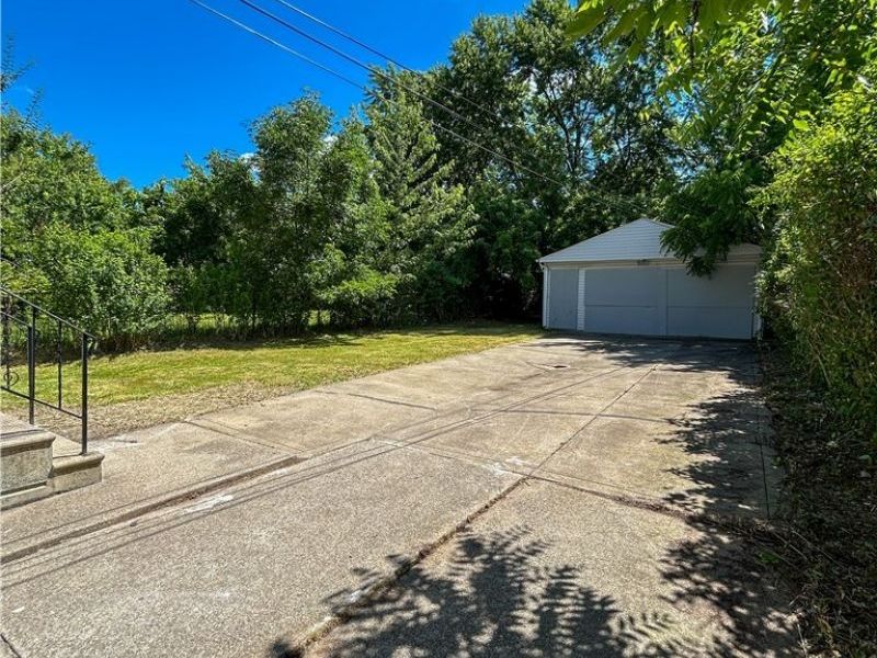 3415 E 113th Street, Cleveland, OH 44104 Photo 4