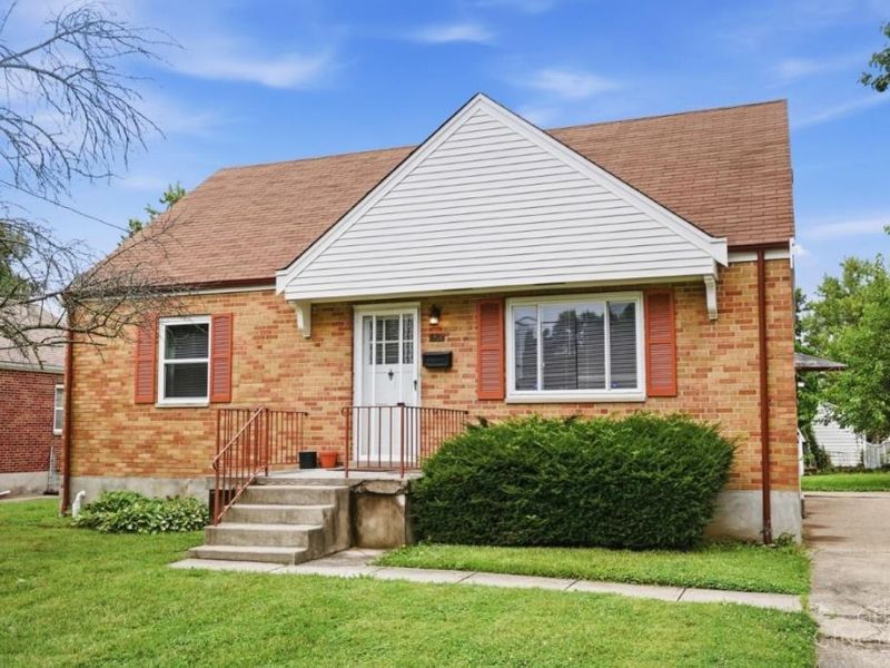1906 Acorn Drive, North College Hill, OH 45231 Photo 3