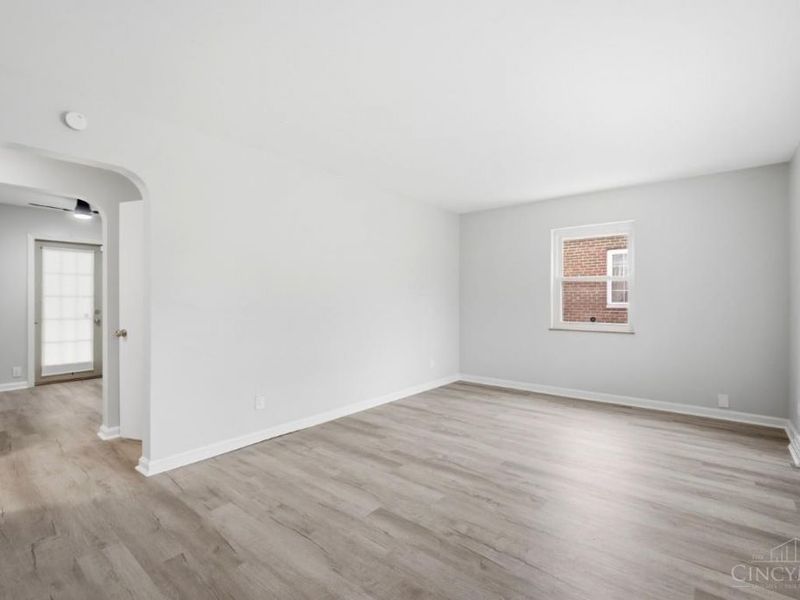 1906 Acorn Drive, North College Hill, OH 45231 Photo 7