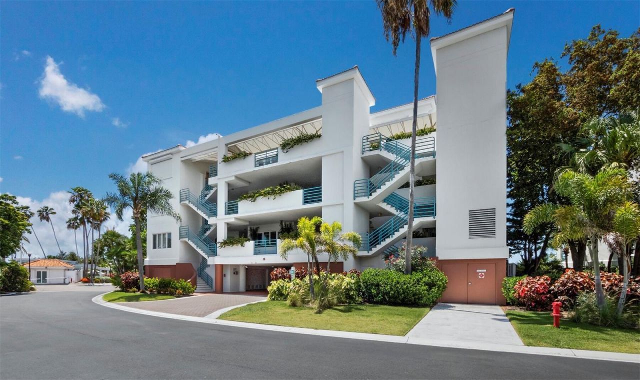 350 Gulf Of Mexico Drive, Unit 213, Longboat Key, FL 34228 Photo