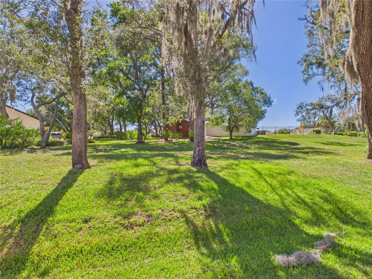 7511 Heather Walk Drive, Weeki Wachee, FL 34613 Photo
