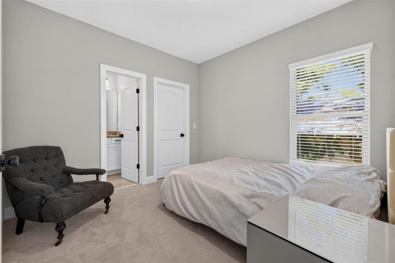 293 18th Avenue S, Saint Petersburg, FL 33705 Photo