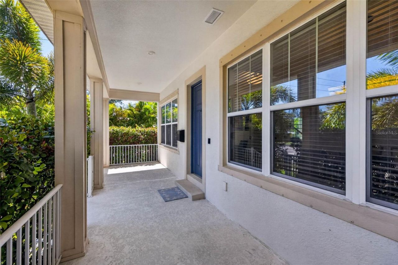 293 18th Avenue S, Saint Petersburg, FL 33705 Photo