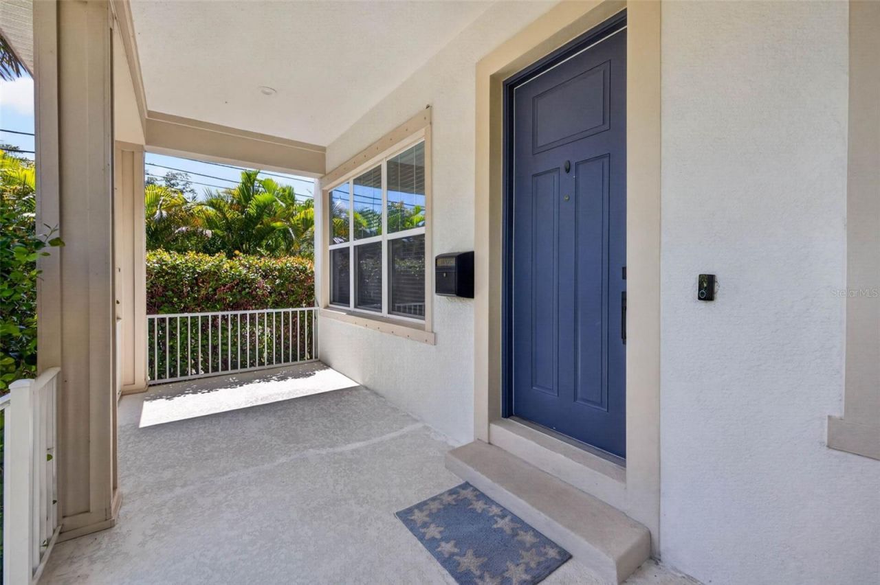293 18th Avenue S, Saint Petersburg, FL 33705 Photo