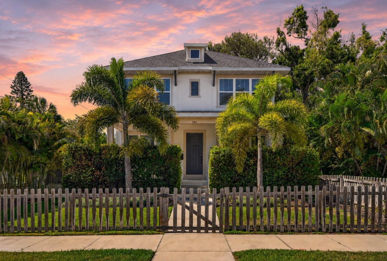 293 18th Avenue S, Saint Petersburg, FL 33705 Photo
