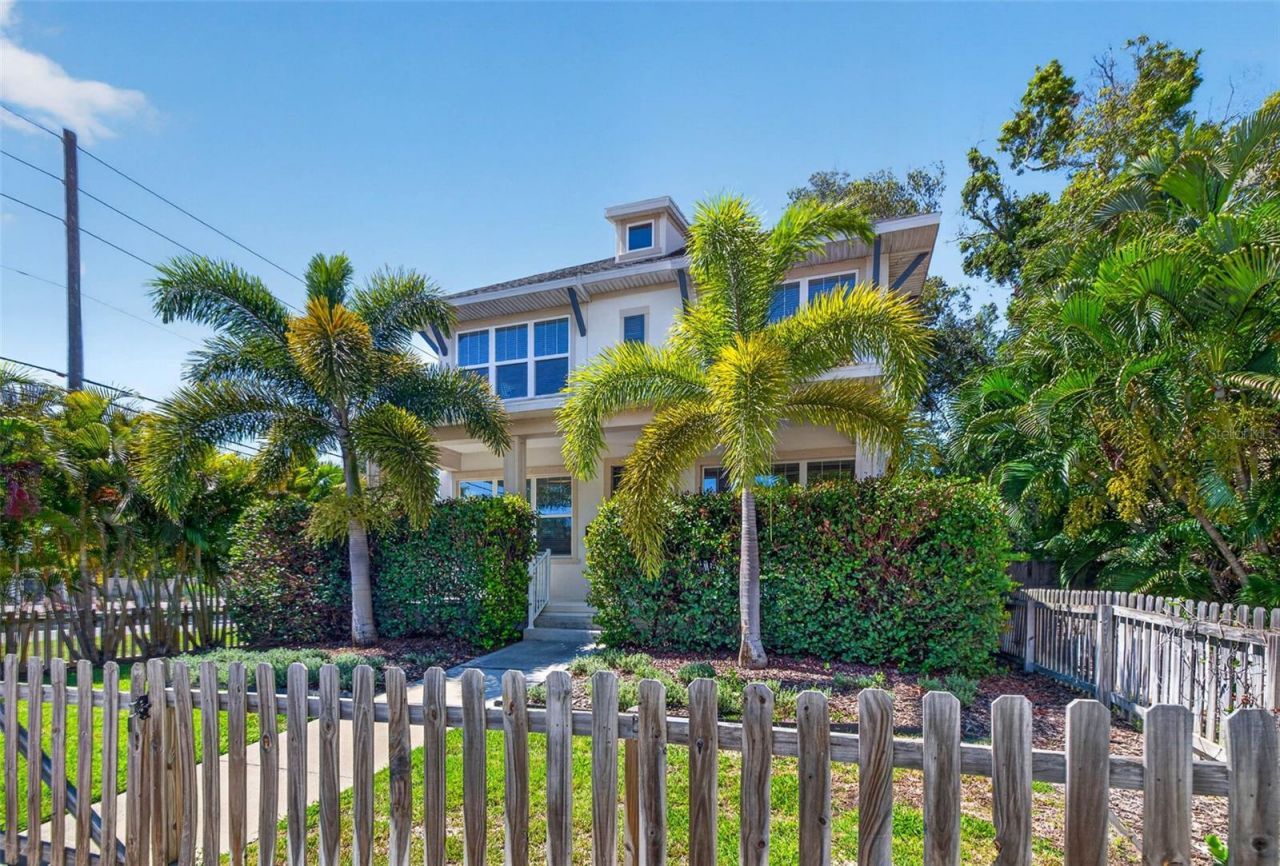293 18th Avenue S, Saint Petersburg, FL 33705 Photo