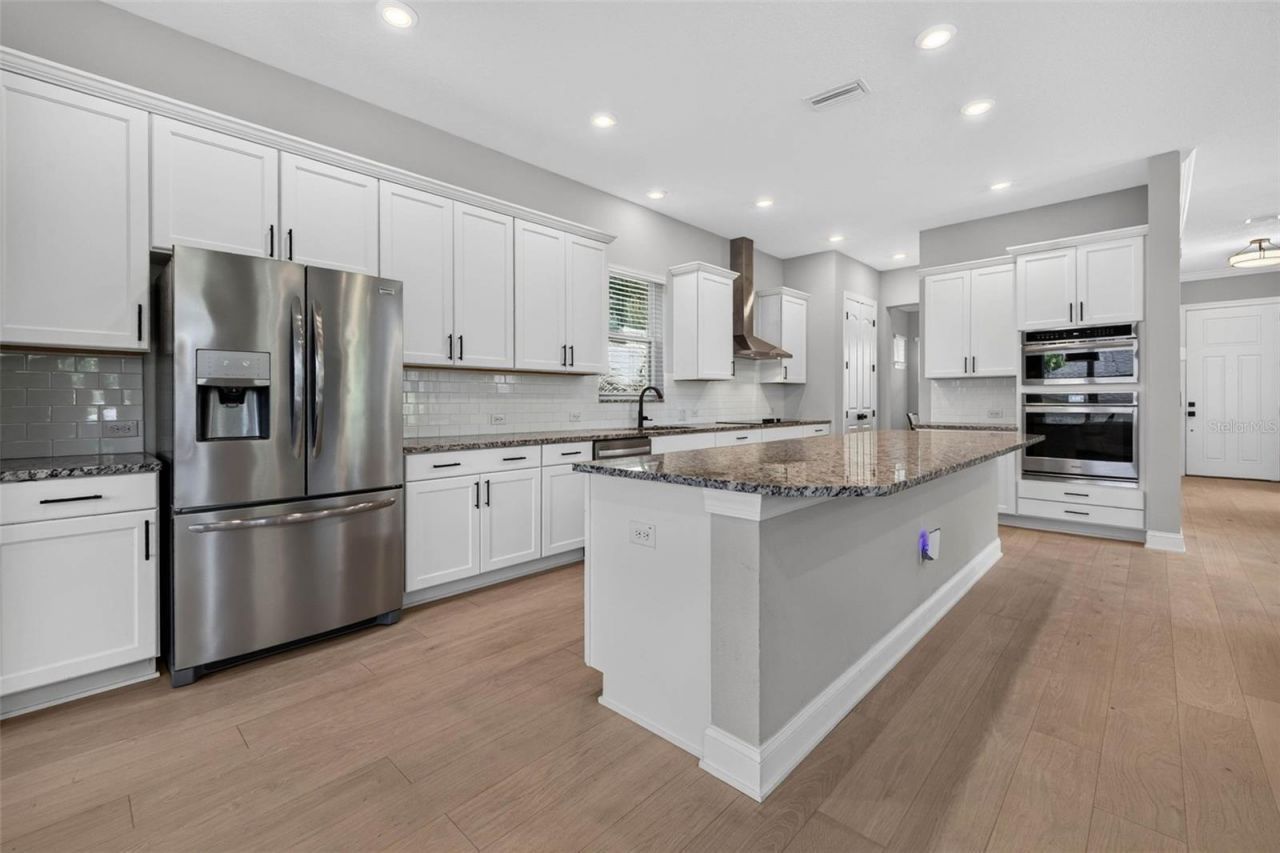293 18th Avenue S, Saint Petersburg, FL 33705 Photo