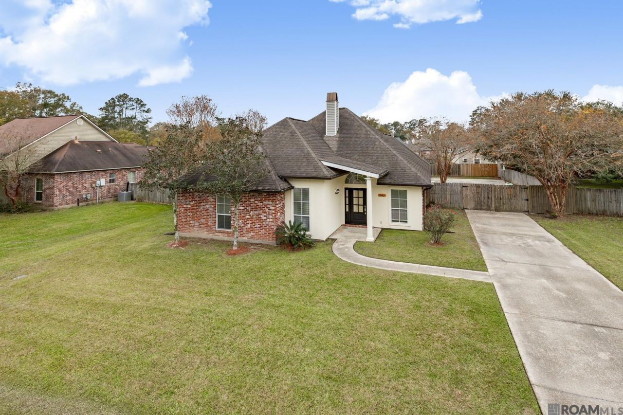 30403 Lafleur Rue, Walker, LA 70785 Main Photo