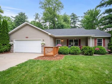 5075 Tacora Trail, Bridgeport Twp, MI 48722