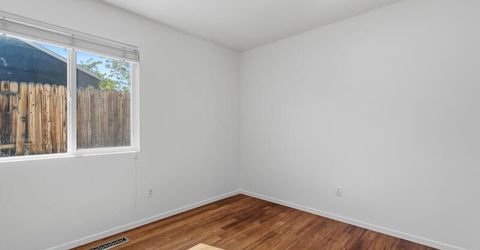 4043 Kings Row, Reno, NV 89503 Photo