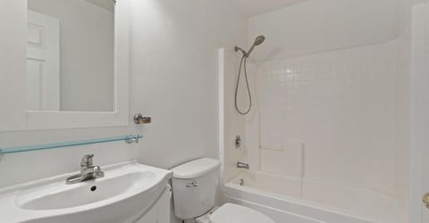 4043 Kings Row, Reno, NV 89503 Photo