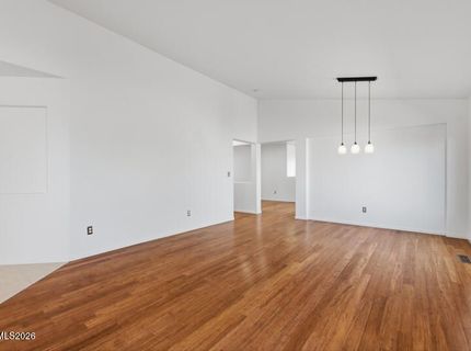 4043 Kings Row, Reno, NV 89503 Photo