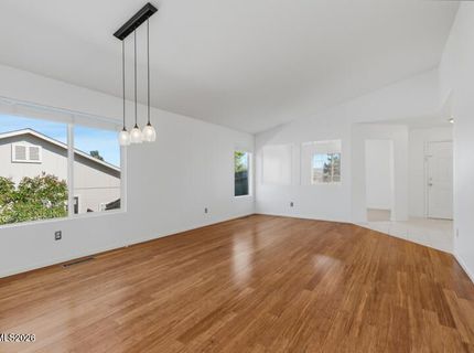 4043 Kings Row, Reno, NV 89503 Photo