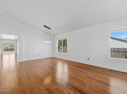 4043 Kings Row, Reno, NV 89503 Photo