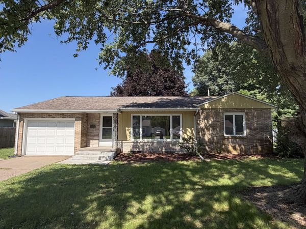 1326 14th Street, Bettendorf, IA 52722