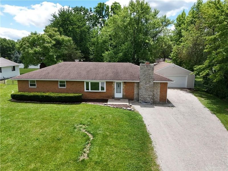 4225 Chalfonte Drive, Dayton, OH 45440 Photo 2