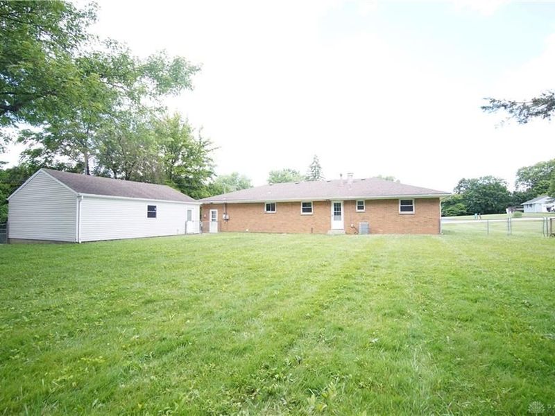 4225 Chalfonte Drive, Dayton, OH 45440 Photo 4