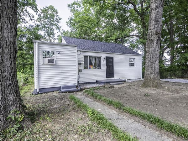 27 W 51st Street , Chattanooga, TN 37410