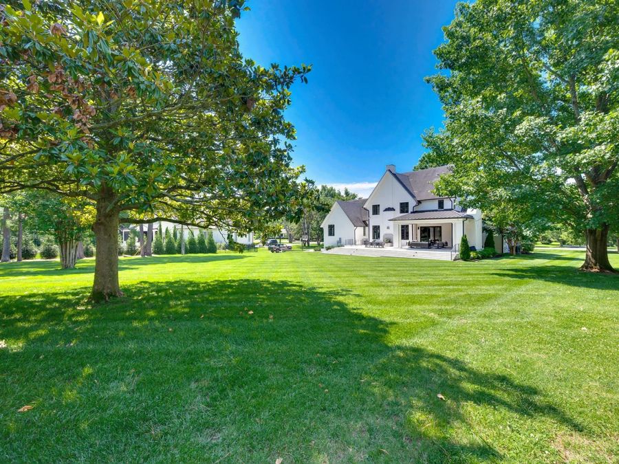 Property Image 100
