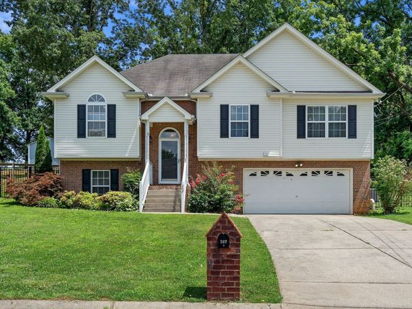 207 S Aztec Dr , White House, TN 37188