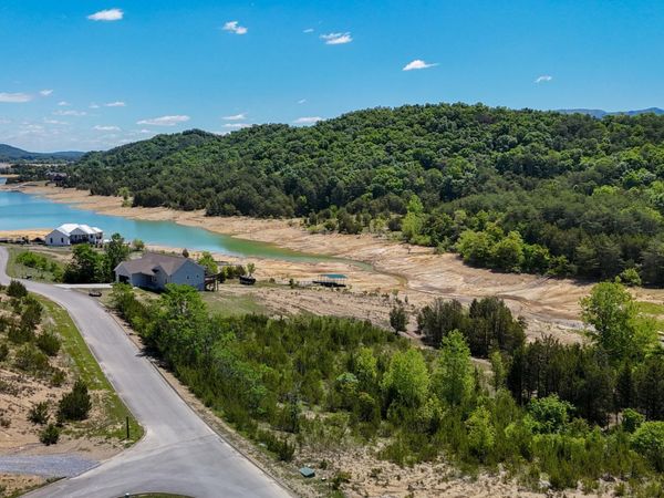 2 Emerald Pointe Blvd , Unit 2, Dandridge, TN 37725