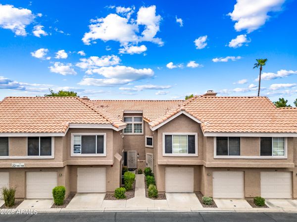 1633 E LAKESIDE Drive, Unit 165, Gilbert, AZ 85234