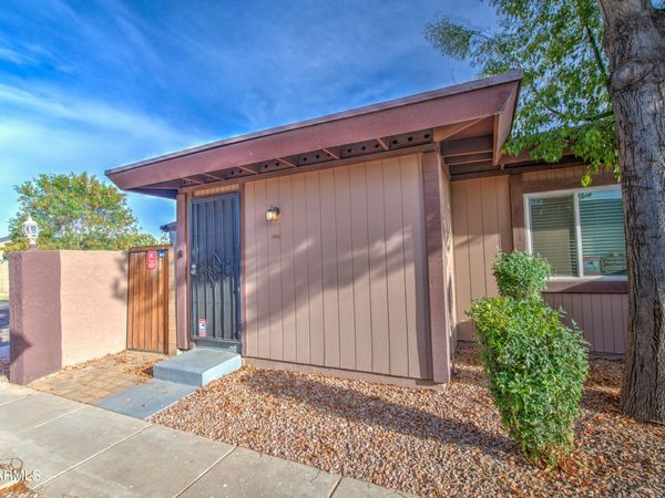 916 S HACIENDA Drive, Unit A, Tempe, AZ 85281